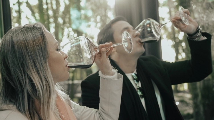 JANTAR DIA DOS NAMORADOS - LEVE AMOR POR ONDE FOR